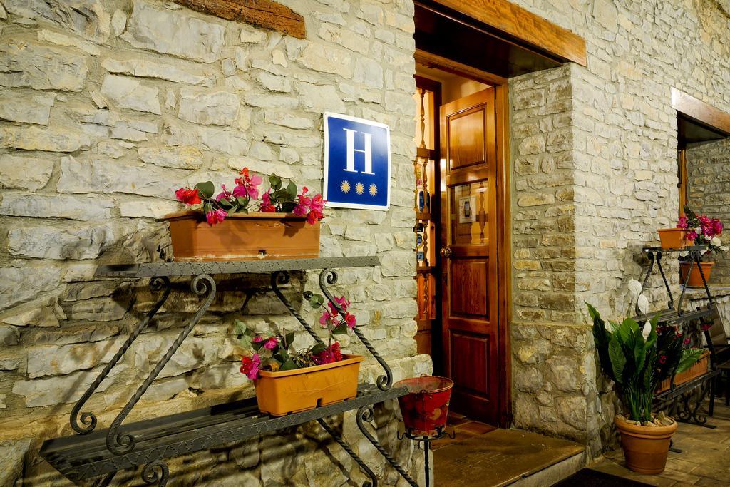 Hotel Esther La Virgen de la Vega Exterior photo