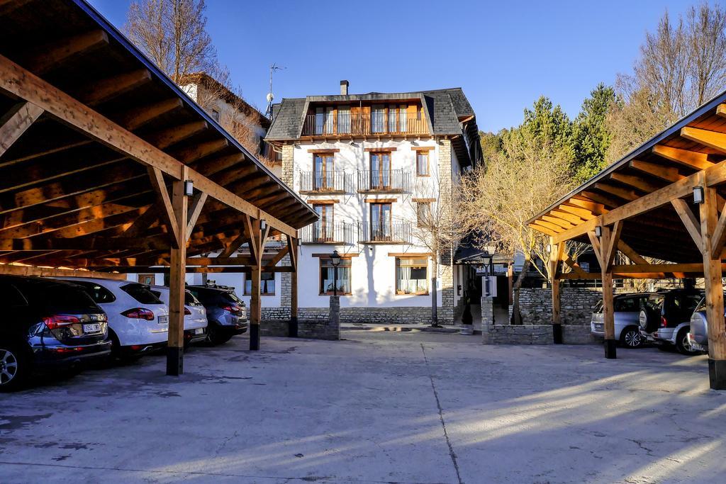 Hotel Esther La Virgen de la Vega Exterior photo